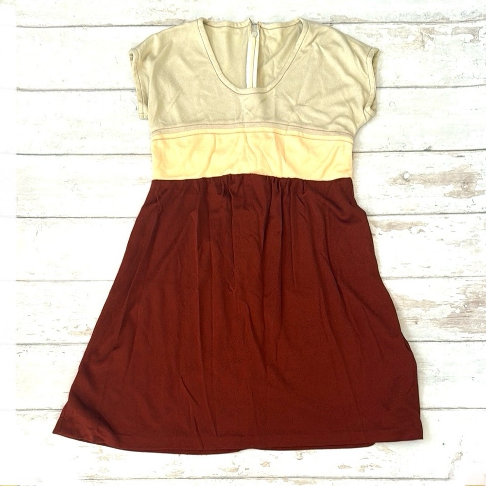 Stylish Kids Dress in Cream and Brown Size 14/16 Girls Colorblock 14 16